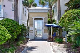 Vast Cay Castle | Spa, Private Beach & Chair Setup