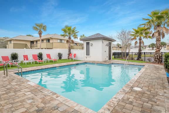 Grand Vista Chateau | Heated Pool & Golf Cart